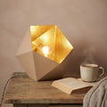 Lampe à Poser Géométrique - Design Diamant Beige et Or