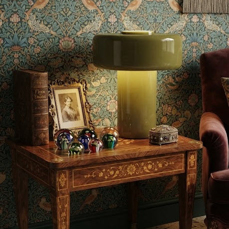 Lampe à poser en verre coloré style pop
