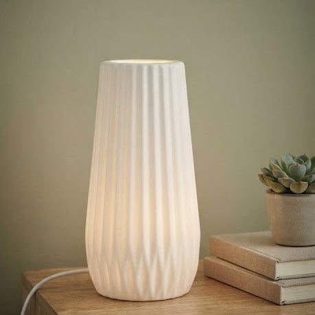 Lampe à Poser Céramique - Design Cannelé et Épuré