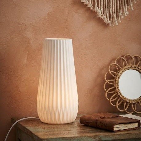 Lampe à Poser Céramique - Design Cannelé et Épuré