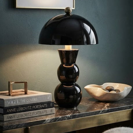 Lampe à Poser Métal  - Design Sculptural et Élégant